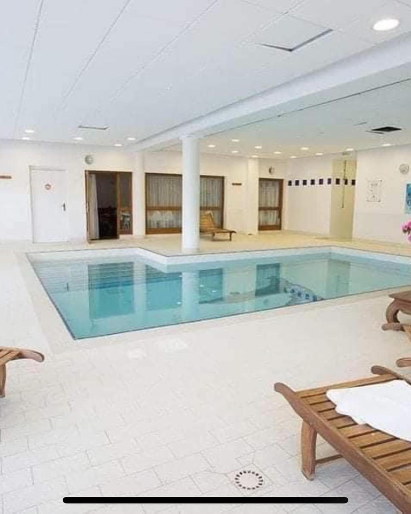 Appartement 4 Personnes Avec Piscine Interieure Puy-Saint-Vincent Eksteriør bilde