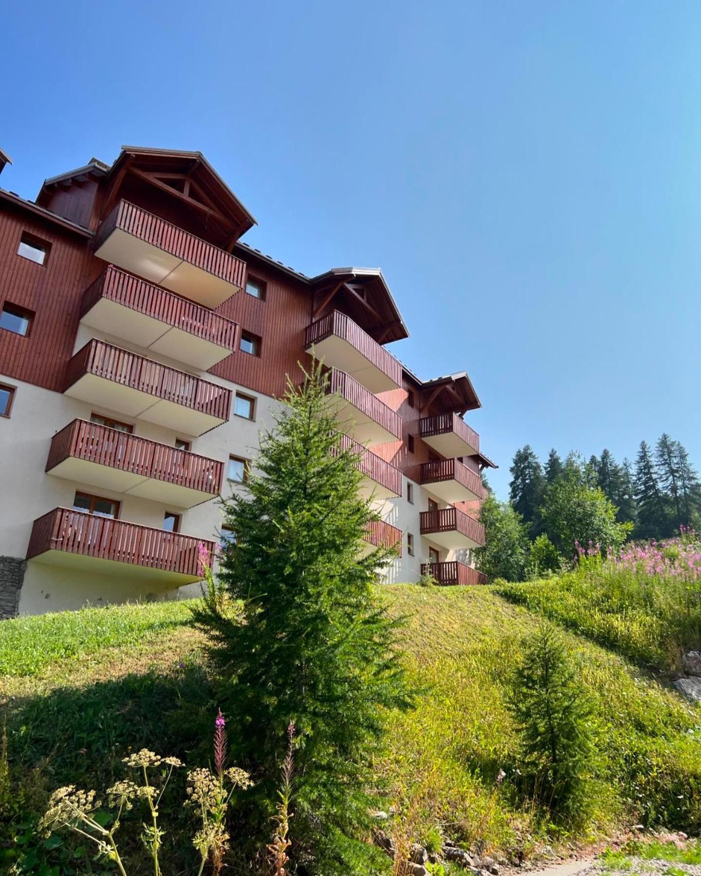 Appartement 4 Personnes Avec Piscine Interieure Puy-Saint-Vincent Eksteriør bilde